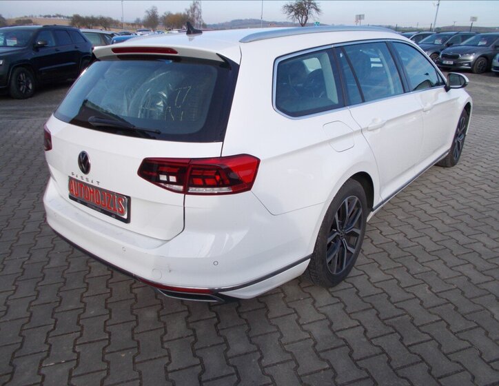 Volkswagen Passat Kombi 2,0 l 140 kw