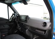 Mercedes-Benz Sprinter 10