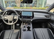 Lexus RX 500h SUV / Terénní 2,4 l 273 kw
