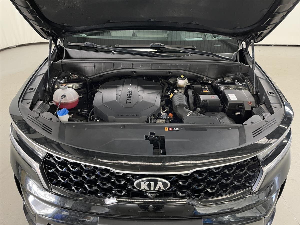 KIA Sorento SUV / Terénní 2,2 l 148 kw