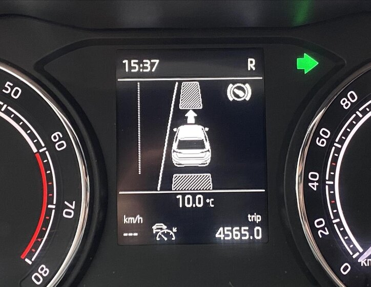 Škoda Scala Hatchback 1,5 l 110 kw