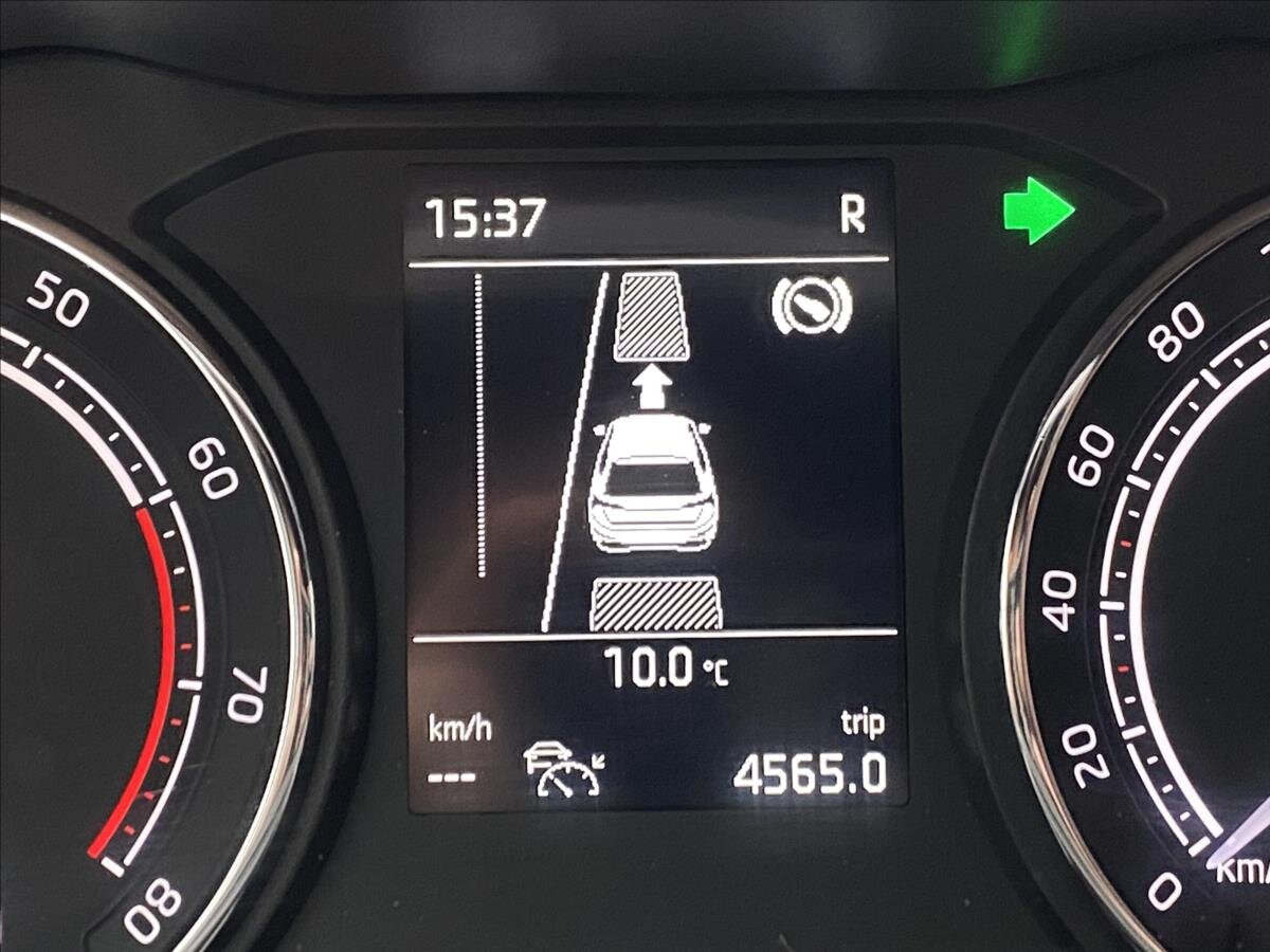 Škoda Scala Hatchback 1,5 l 110 kw