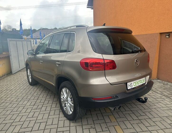 Volkswagen Tiguan 7