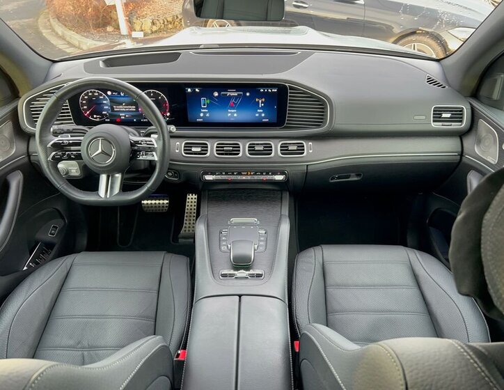 Mercedes-Benz Ostatní 16