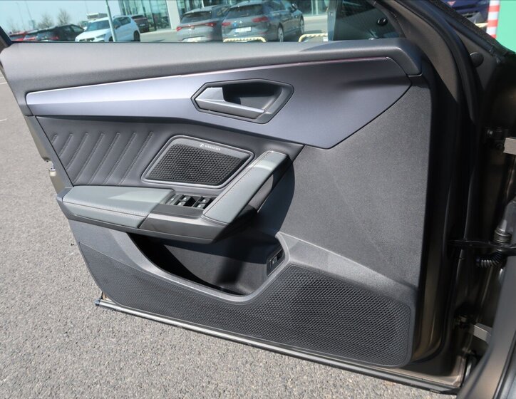 Cupra Formentor SUV / Terénní 2,0 l 294 kw