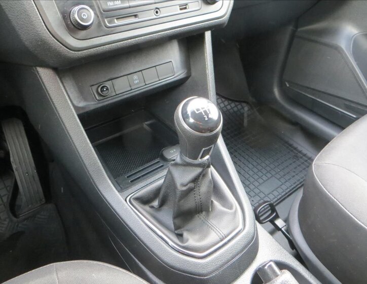 Volkswagen Caddy Skříň 1,4 l 81 kw