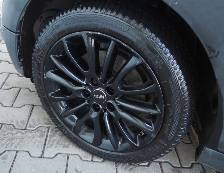 Mini Clubman Kombi 2,0 l 141 kw