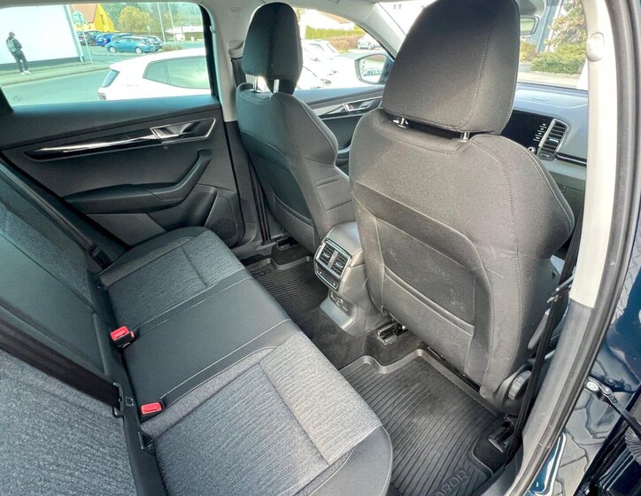 Škoda Karoq SUV / Terénní 1,5 l 110 kw