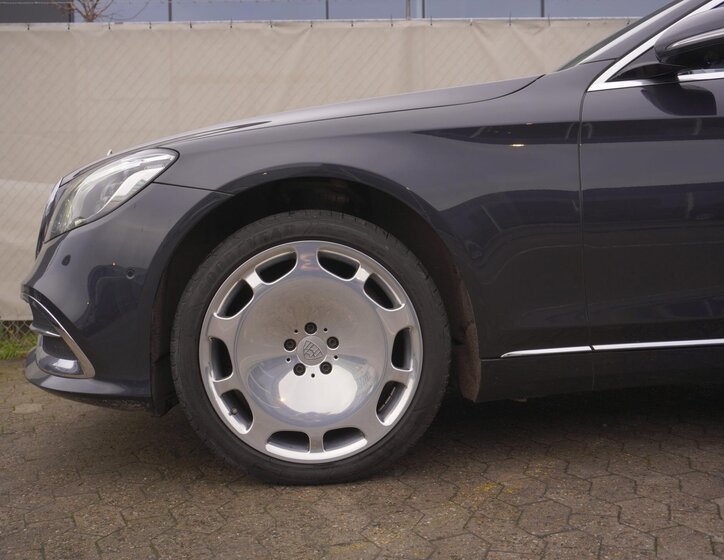 Mercedes-Benz Třídy S 8