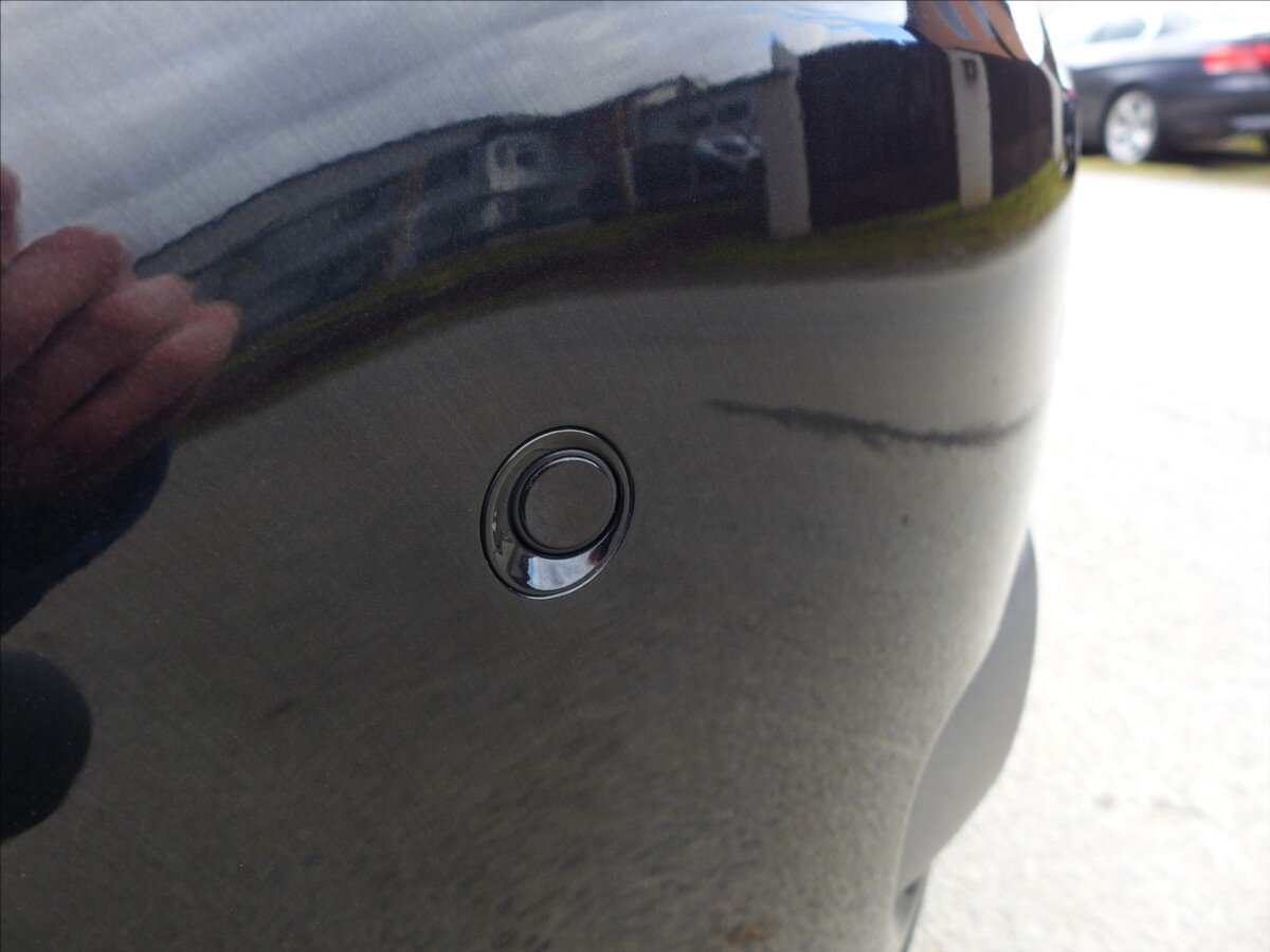 Volkswagen Touran Kombi 1,4 l 103 kw