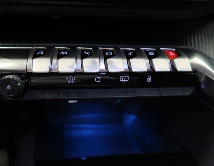 Peugeot 5008 Kombi 2,0 l 110 kw