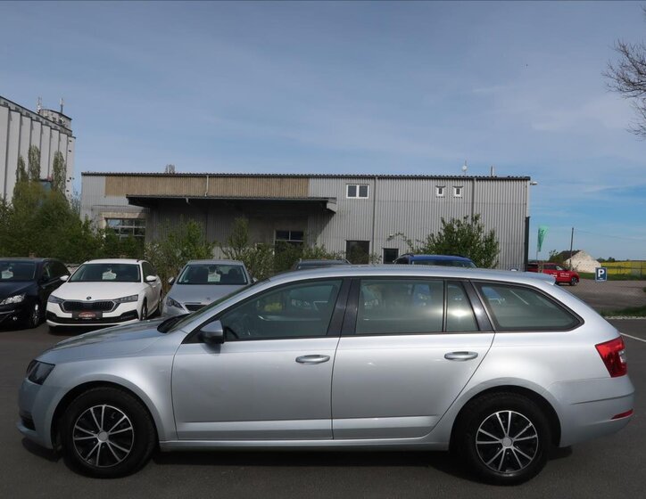 Škoda Octavia Kombi 1,6 l 85 kw