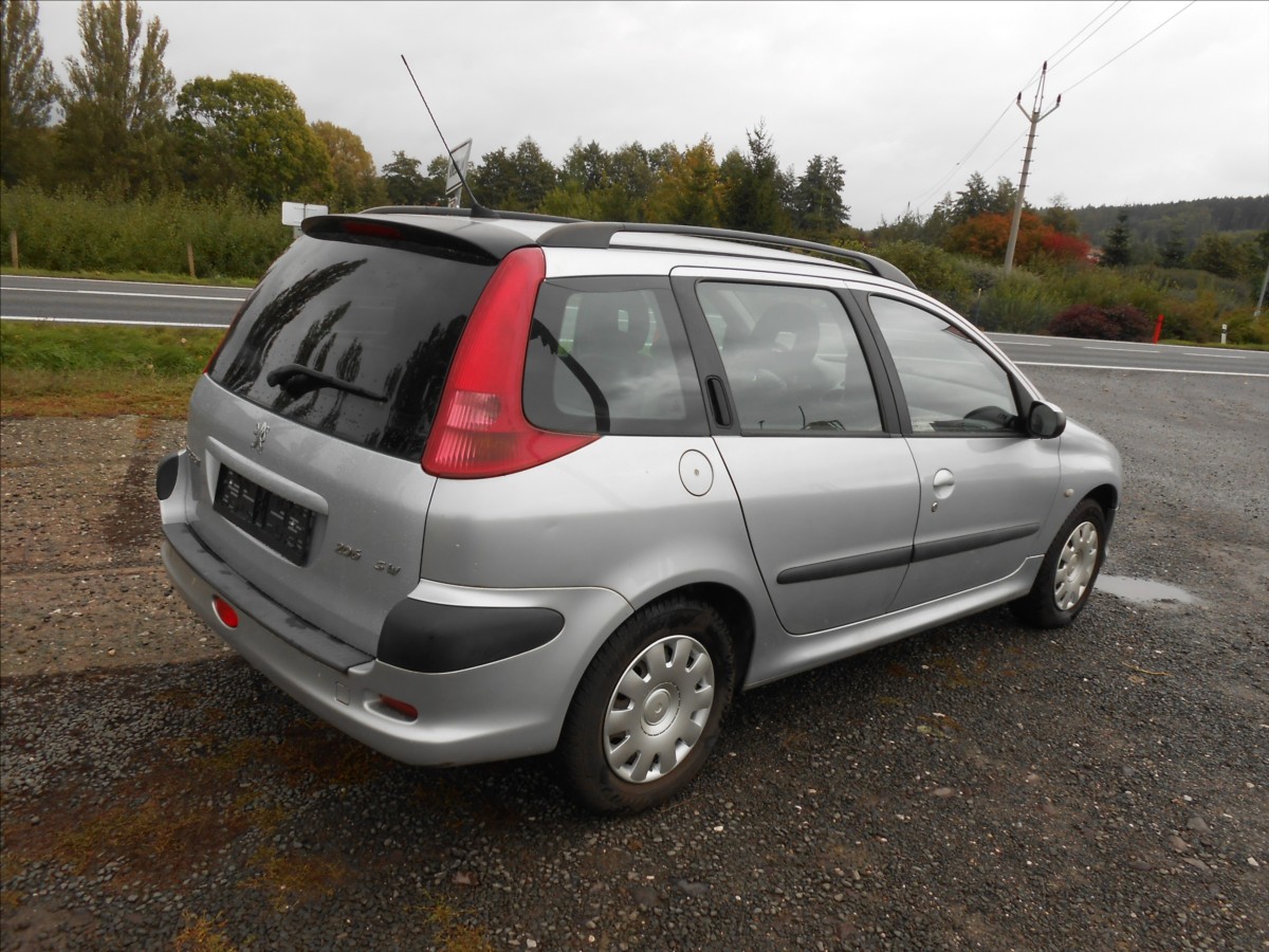 Peugeot 206