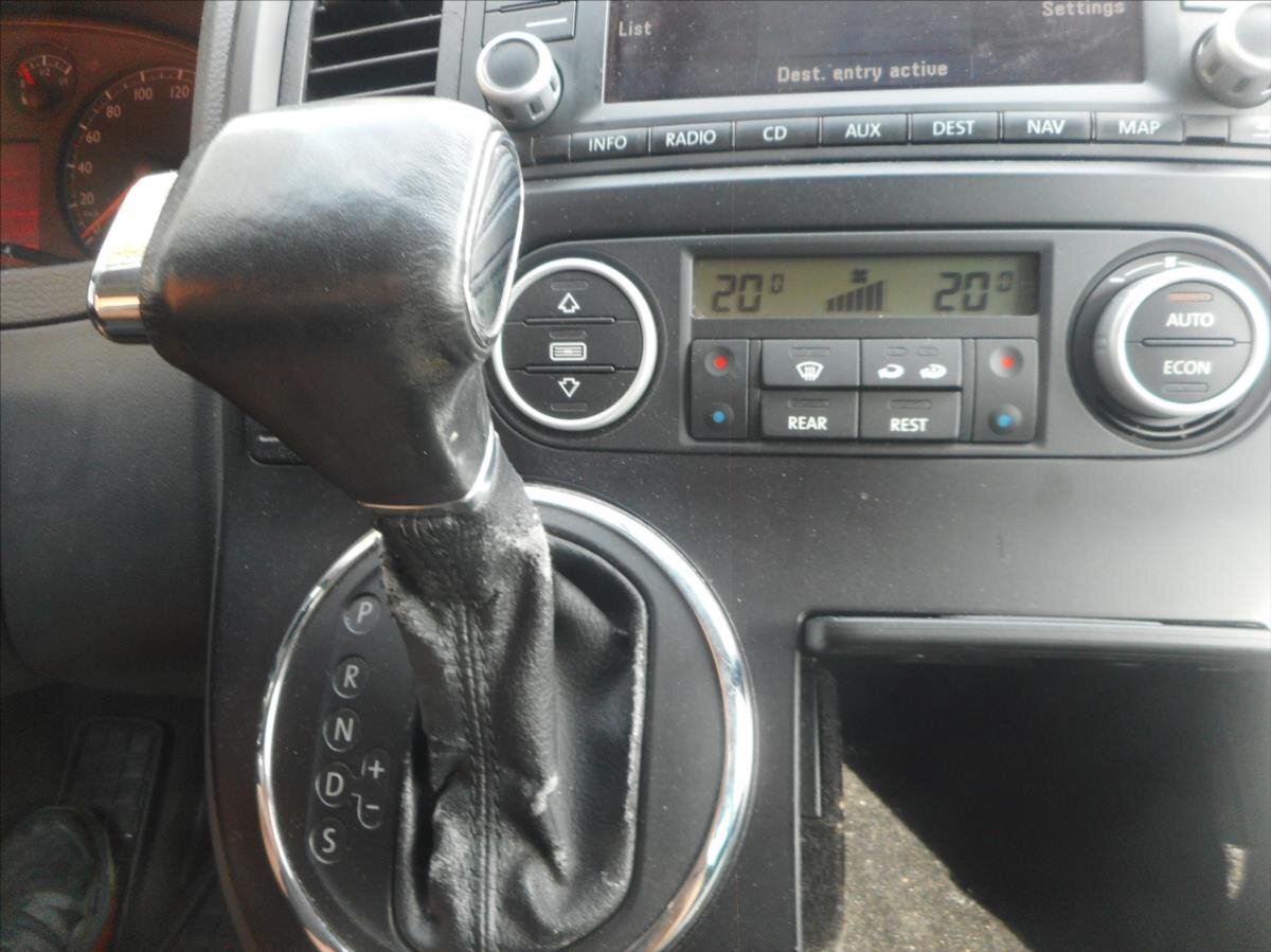 Volkswagen Multivan Kombi 2,5 l 128 kw