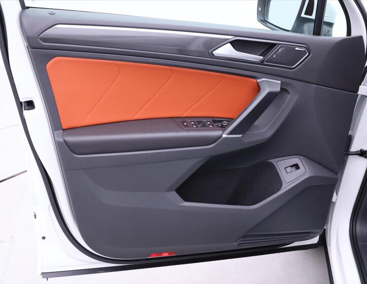 Volkswagen Tiguan 11