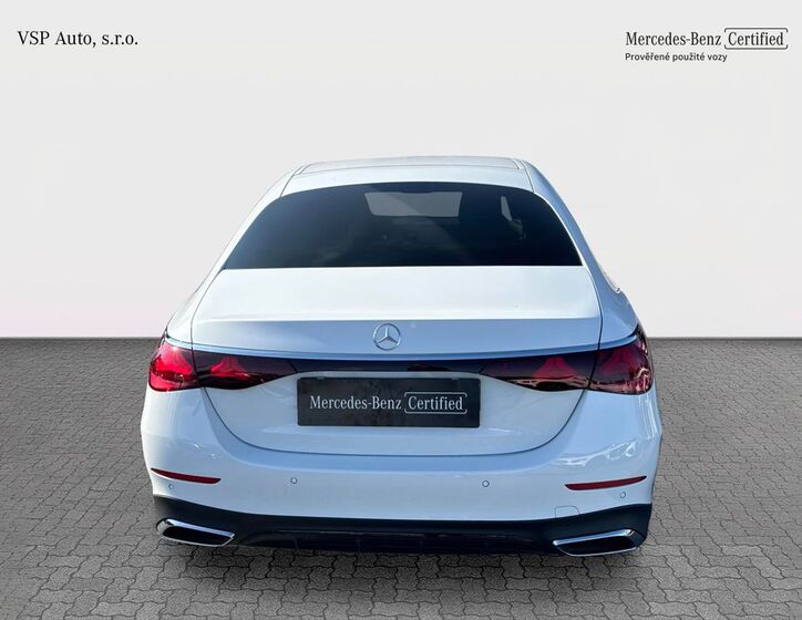 Mercedes-Benz Třídy E 4