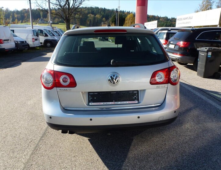 Volkswagen Passat 11