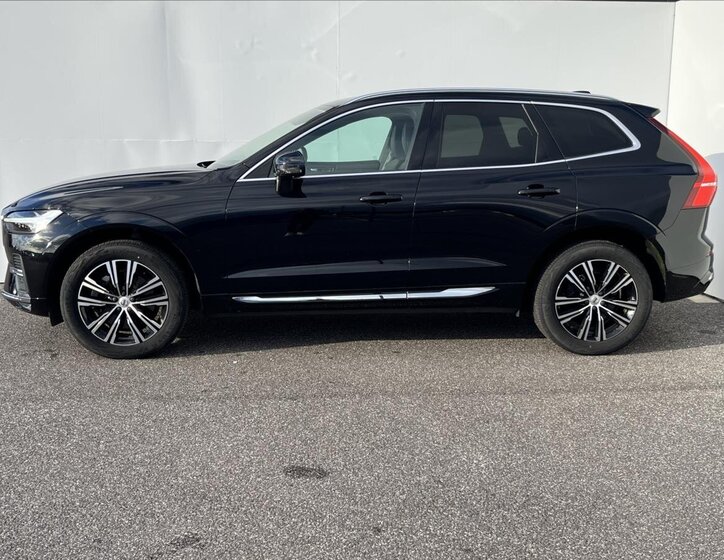 Volvo XC60 SUV / Terénní 2,0 l 145 kw