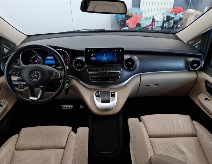 Mercedes-Benz Třídy V MPV 2,0 l 174 kw