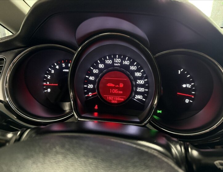 KIA Ceed Hatchback 1,6 l 94 kw