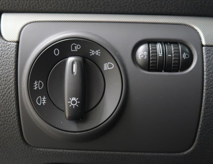 Volkswagen Golf Hatchback 1,4 l 59 kw