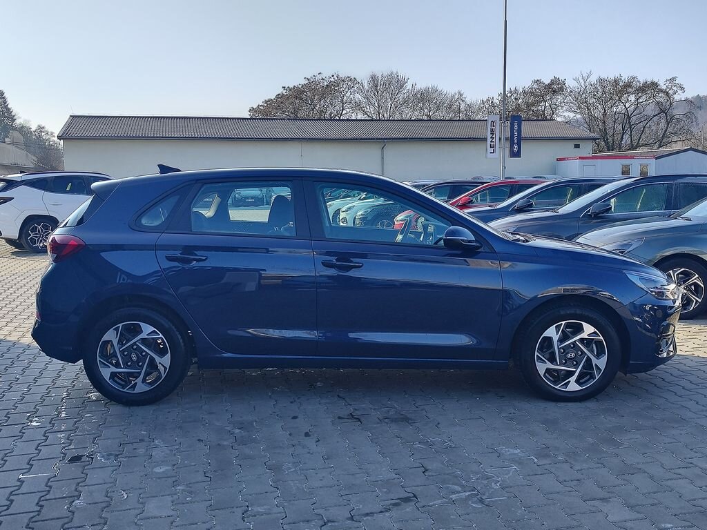 Hyundai i30 Hatchback 1,5 l 71 kw