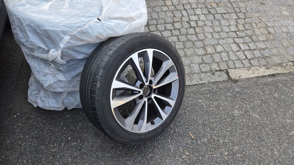 Mercedes-Benz Vito VAN / Minibus 2,0 l 174 kw