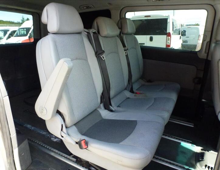 Mercedes-Benz Viano 25