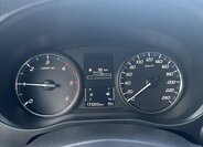 Mitsubishi Outlander SUV / Terénní 2,3 l 110 kw