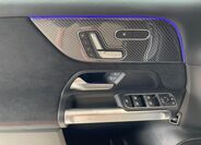 Mercedes-Benz GLB 11