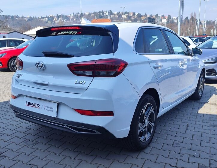 Hyundai i30 Hatchback 1,5 l 117 kw