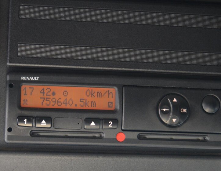 Renault Ostatní Valník 10,8 l 332 kw