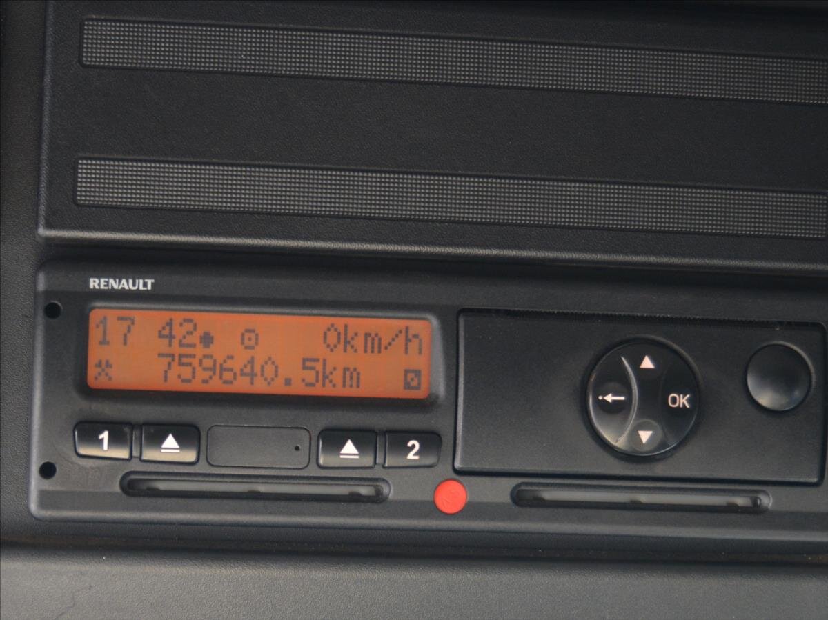 Renault Ostatní Valník 10,8 l 332 kw