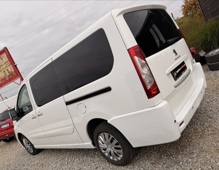 Peugeot Expert Tepee MPV 2,0 l 120 kw