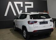 Jeep Compass 10