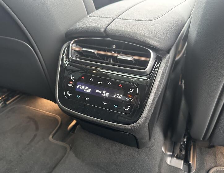 Mercedes-Benz EQE 25