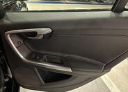 Volvo V60 Kombi 2,4 l 140 kw