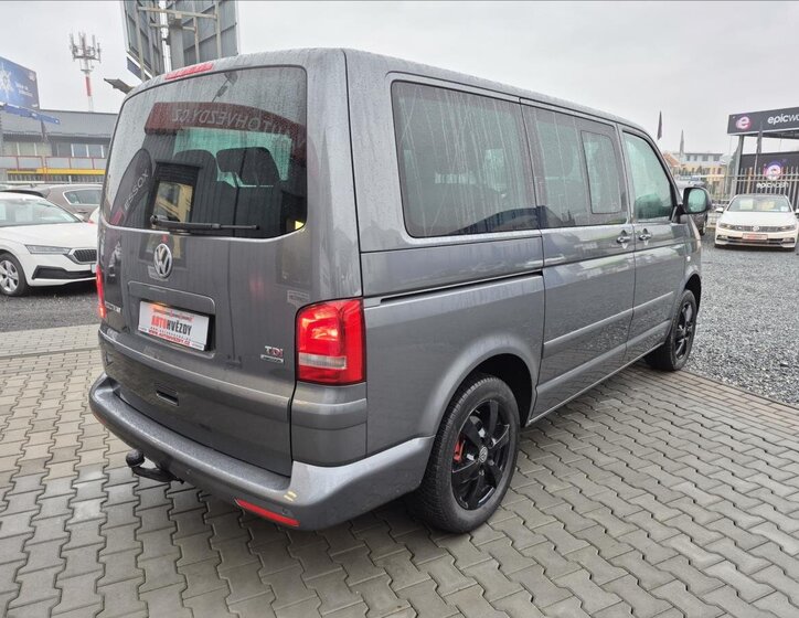 Volkswagen Multivan 6