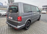 Volkswagen Multivan 6