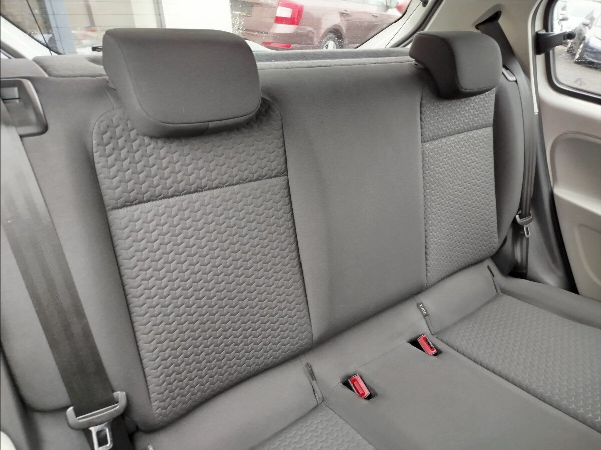 Seat Mii Hatchback 999,0 44 kw