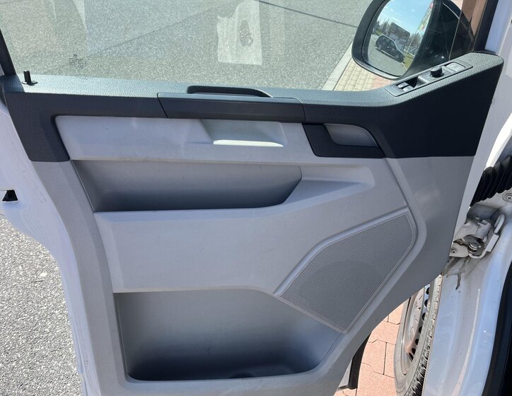 Volkswagen Transporter Kombi 2,0 l 110 kw