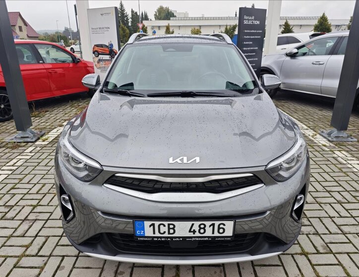 KIA Stonic SUV 1,2 l 62 kw