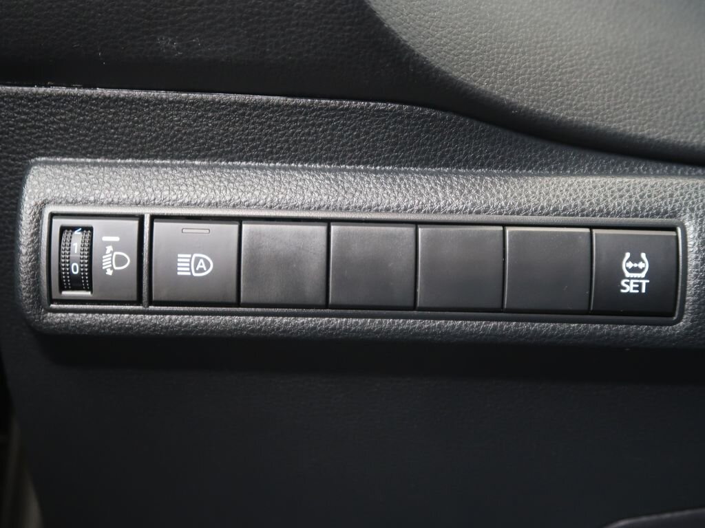 Toyota Corolla Sedan / Limuzína 1,5 l 92 kw