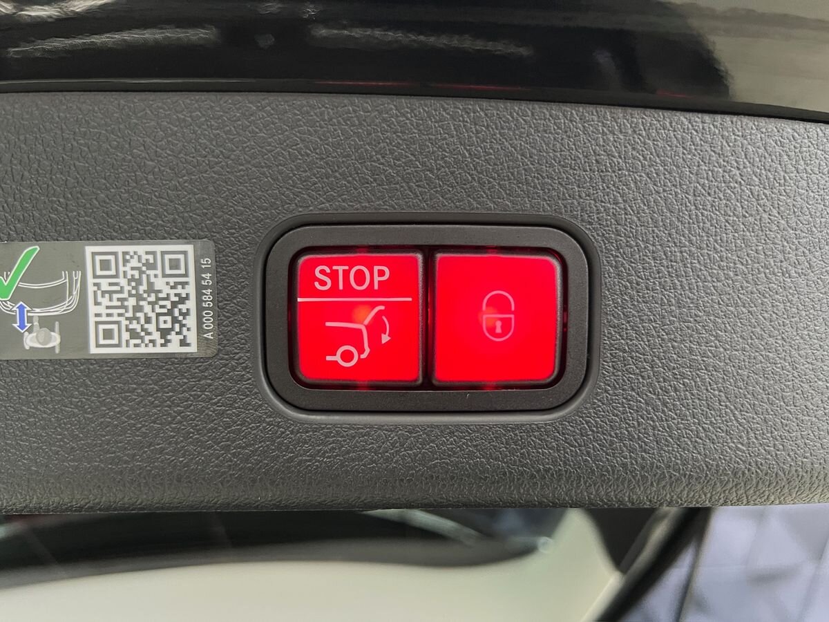 Mercedes-Benz GLC SUV 2,0 l 145 kw