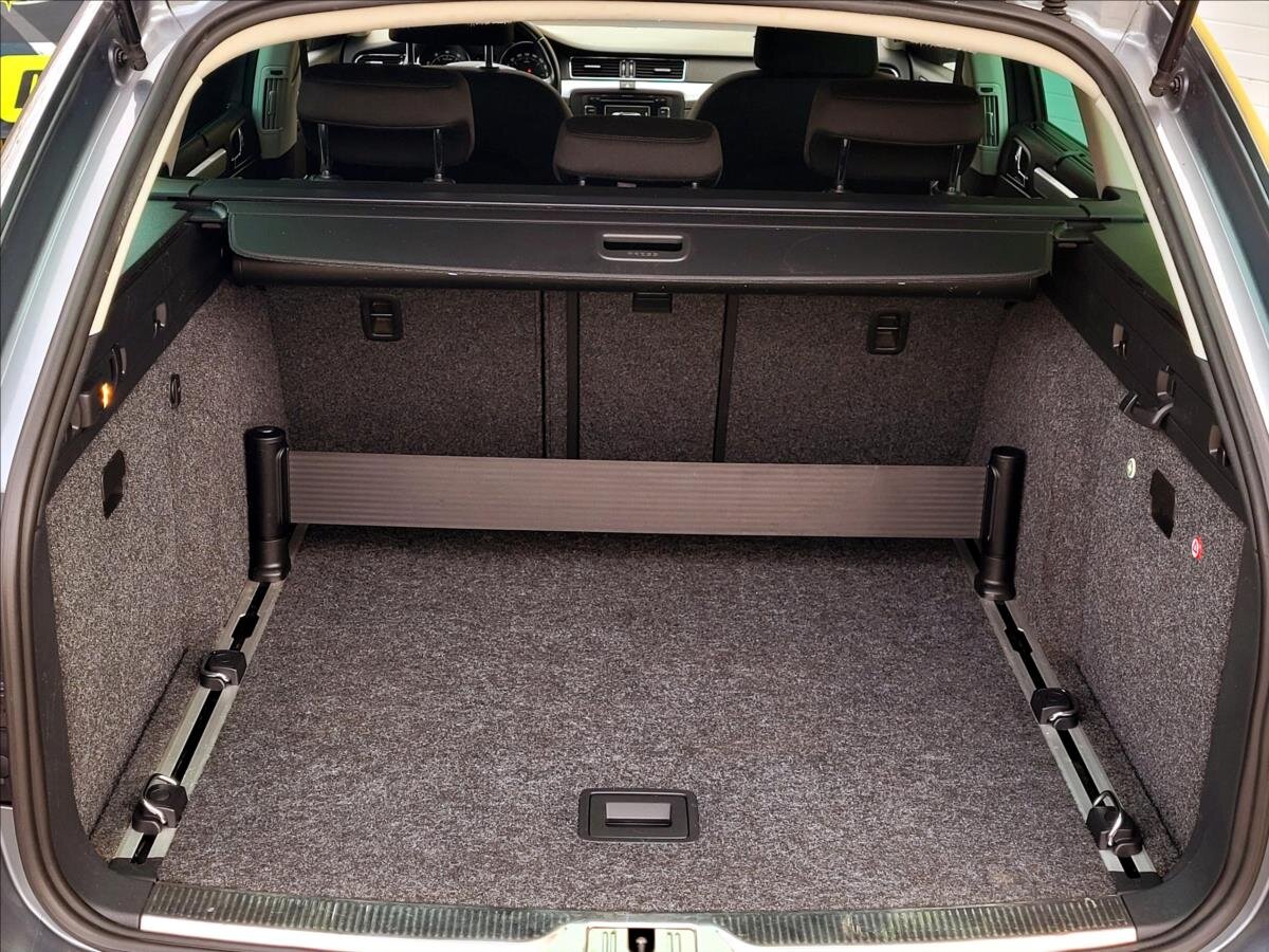 Škoda Superb Kombi 1,8 l 118 kw