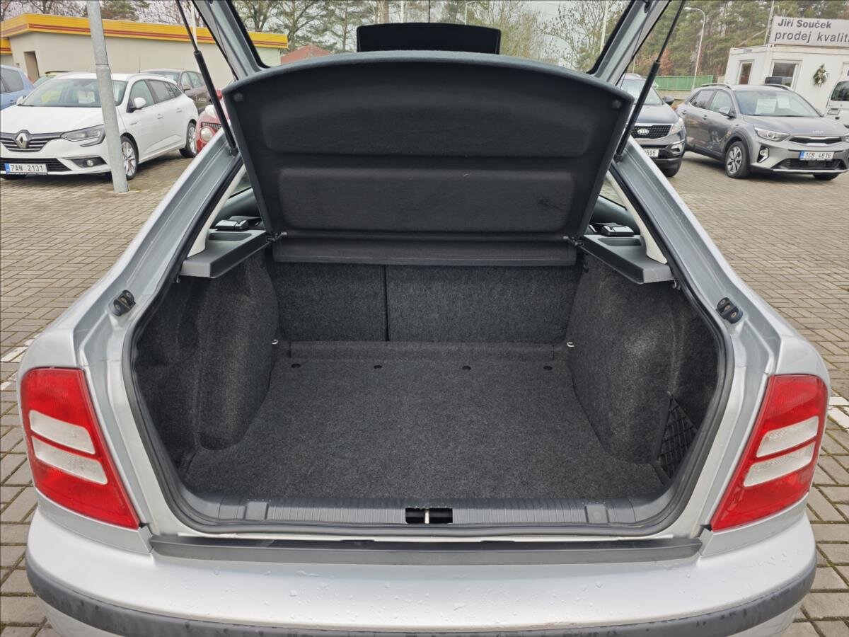 Škoda Octavia Liftback 1,6 l 75 kw