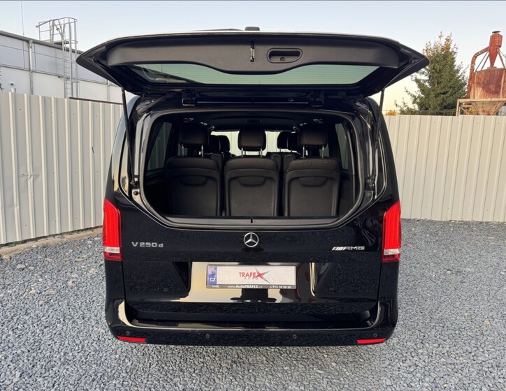 Mercedes-Benz Třídy V 14