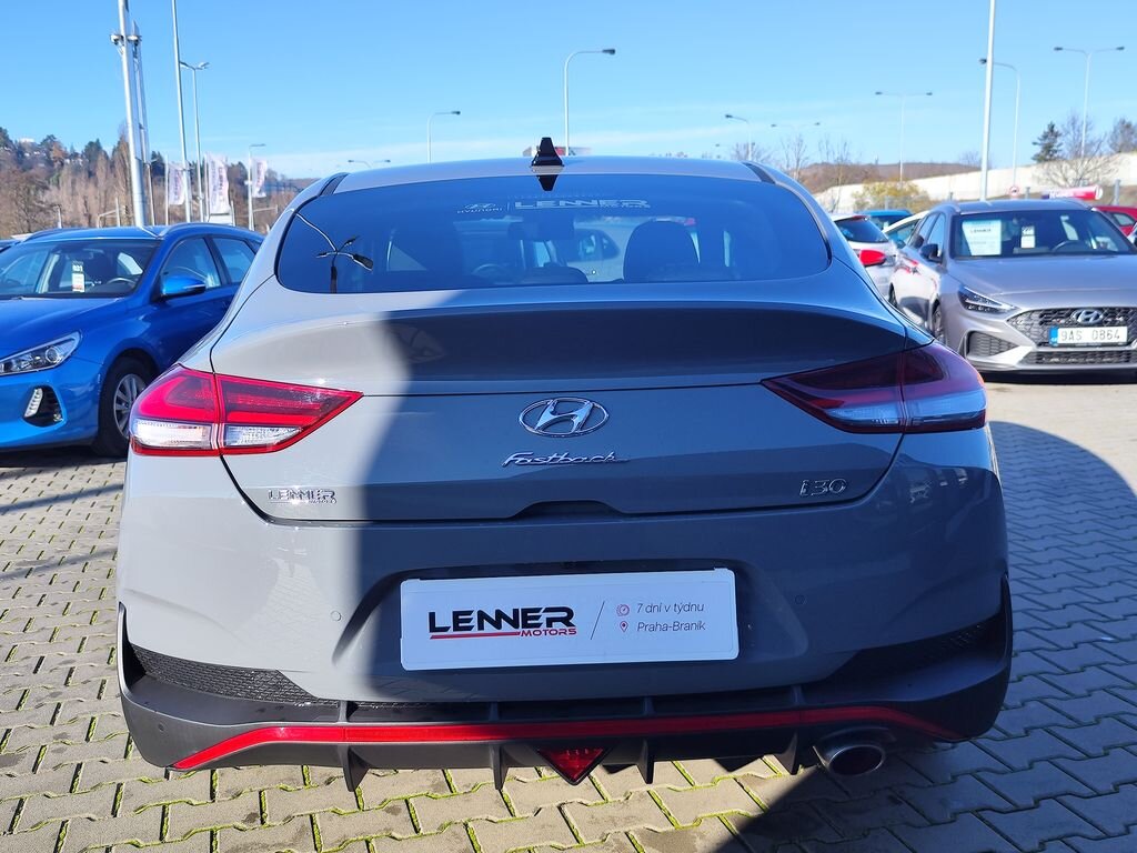 Hyundai i30 Liftback 1,5 l 117 kw