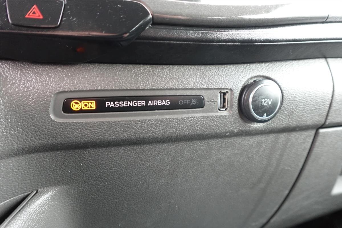 Ford Transit Custom Ostatní 2,0 l 77 kw