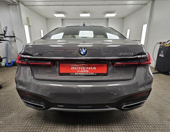 BMW Řada 7 5